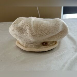Women’s Knit Beret Hat Cream